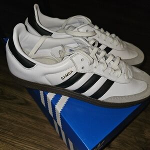 Adidas Samba